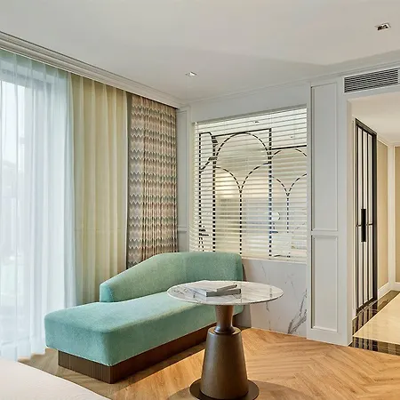 แกรนด์ โชซุน พูซาน Hotel ปูซาน ภายนอก รูปภาพ A room at the hotel